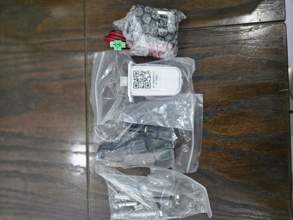 PV7000 6Kw
IP65 Dual Output 
Dual Mppt Wifi Netmetering 
Donergy 
05Years Warranty 
